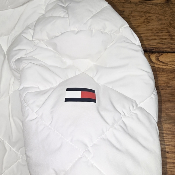 TOMMY HILFIGER PUFFER JACKET - Picture 8 of 15